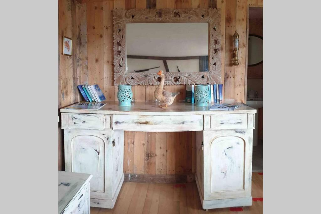 Foxesden, Unique Eco Cabin, Dartmoor Views South Brent ภายนอก รูปภาพ